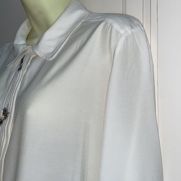 Vtg 90s Susan Bristol petites white blouse with pine needle embroidery - Picture 4 of 13
